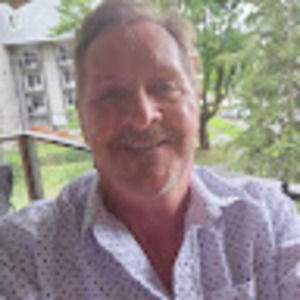 Meet your Posher, Denis